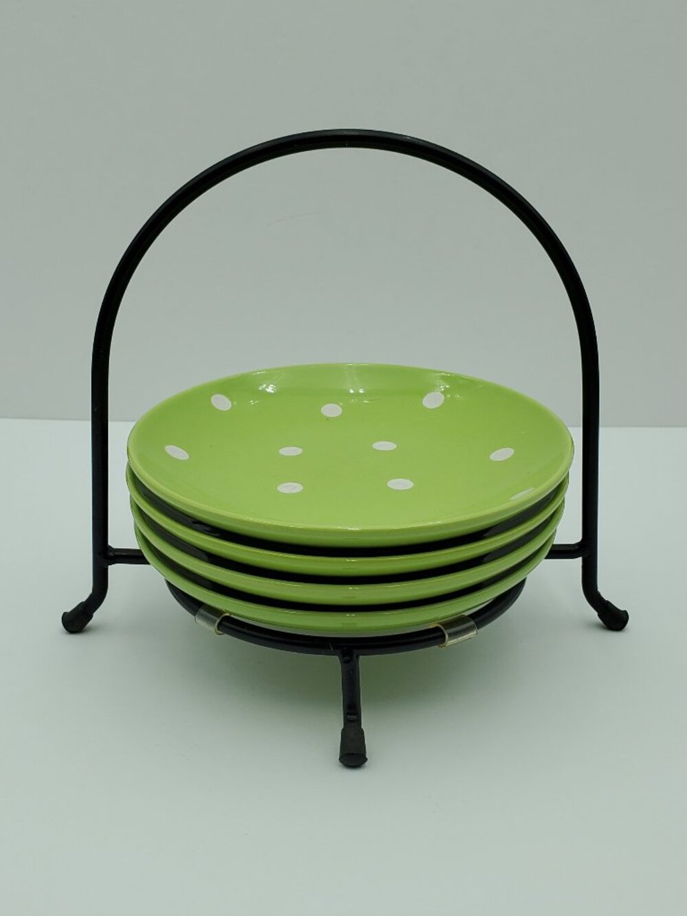Signature Housewares Polka Dot Green Appetizer Snack Dessert Plates Metal Caddy